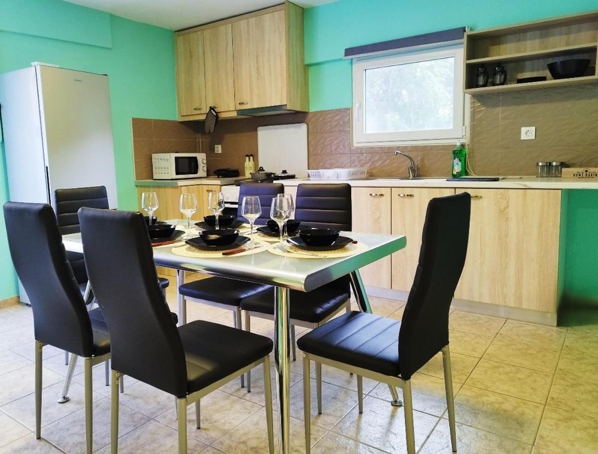 Appartamento Sleepili Vrísai Esterno foto