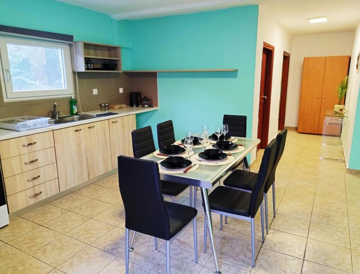 Appartamento Sleepili Vrísai Esterno foto